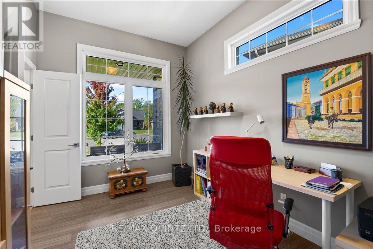 6 GRANBY COURT Image 7