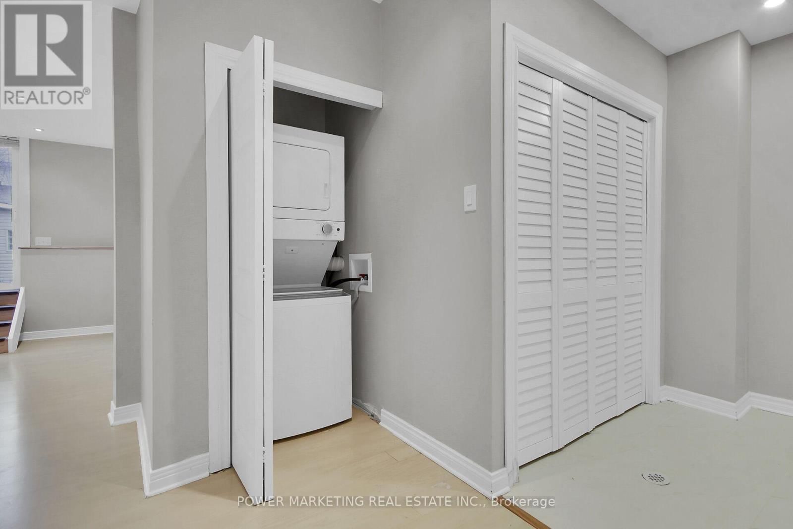 181 MOUNTSHANNON DRIVE Image 26