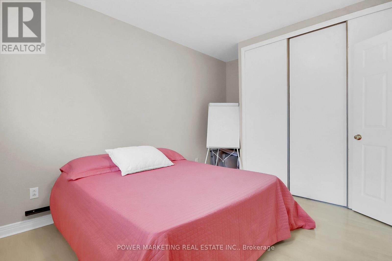 181 MOUNTSHANNON DRIVE Image 38