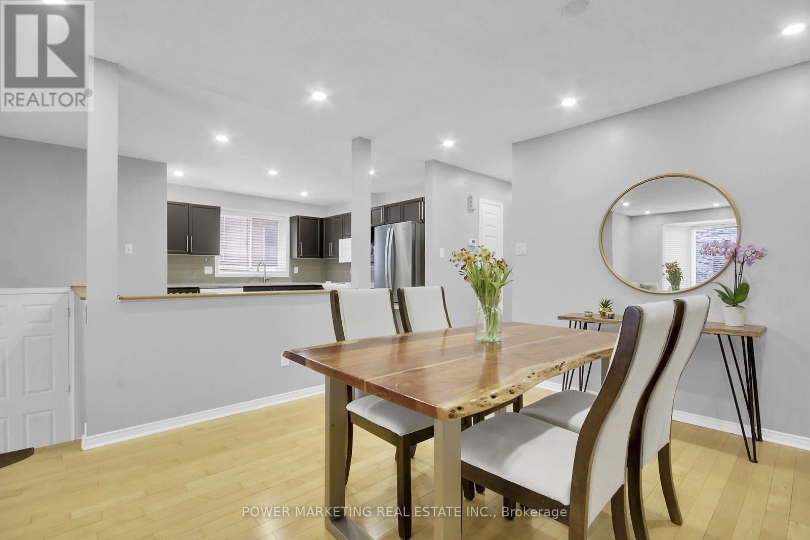 181 MOUNTSHANNON DRIVE Image 7