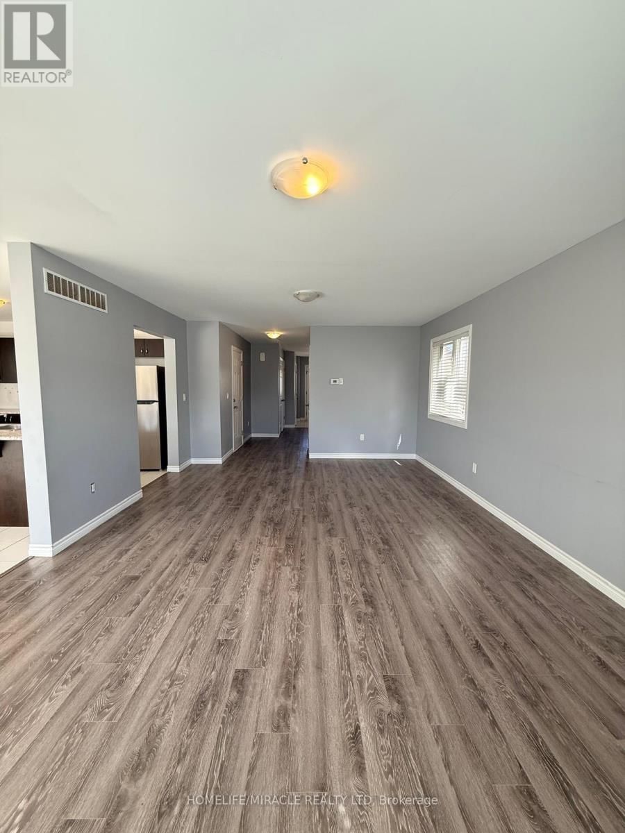 43 BRENNAN CRESCENT Image 10