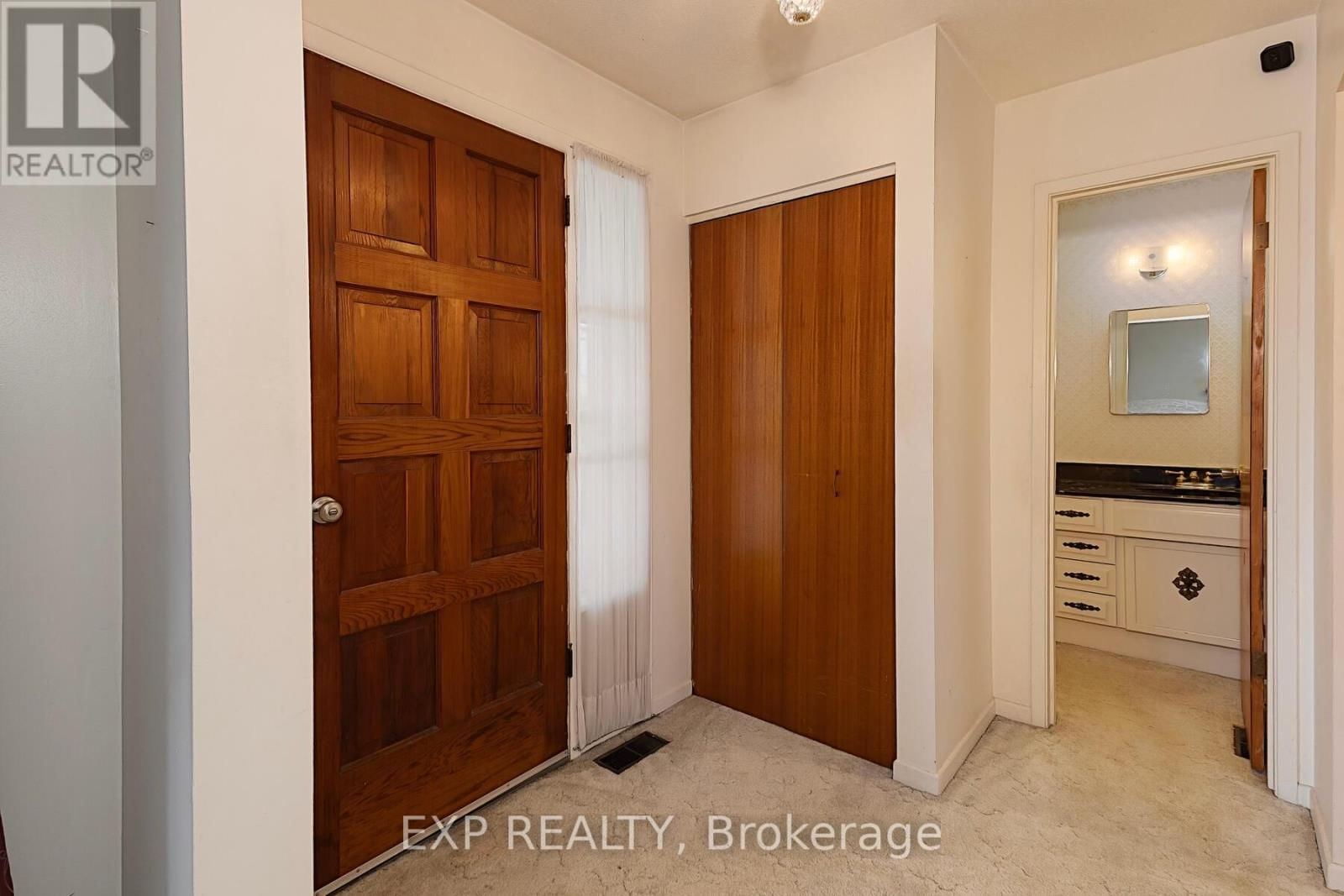 1109 SPRUCEDALE ROAD Image 6