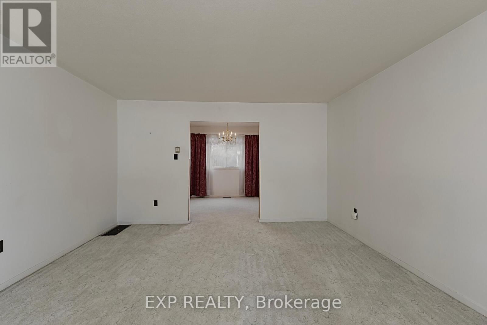 1109 SPRUCEDALE ROAD Image 9