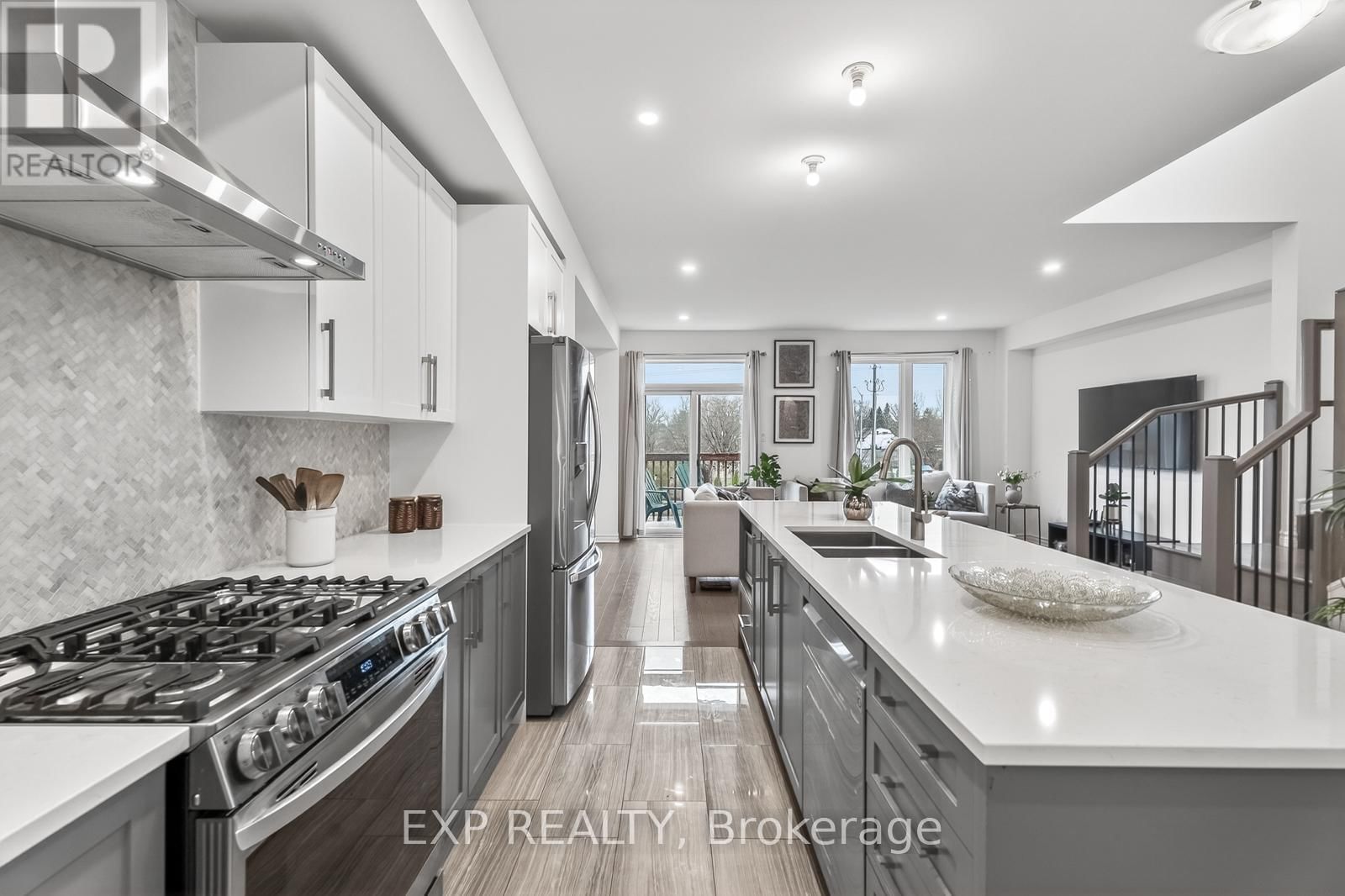 501 ENCLAVE LANE Image 10