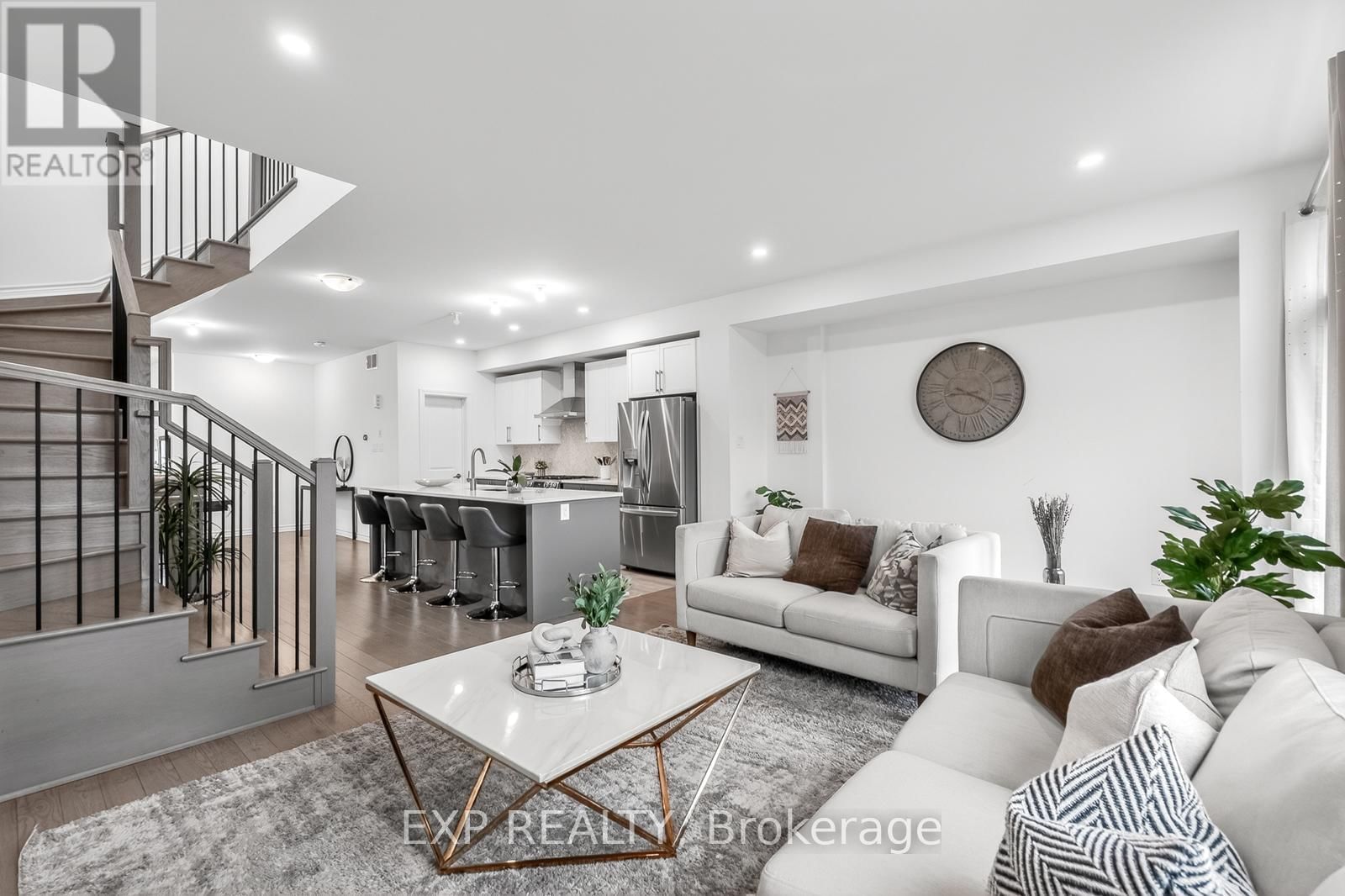 501 ENCLAVE LANE Image 17