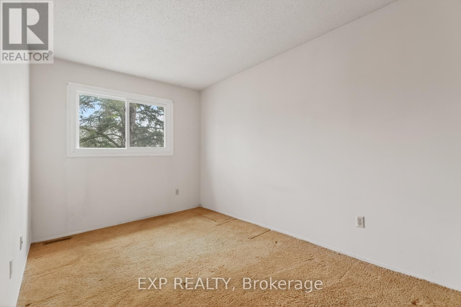 235 TEAL CRESCENT Image 13