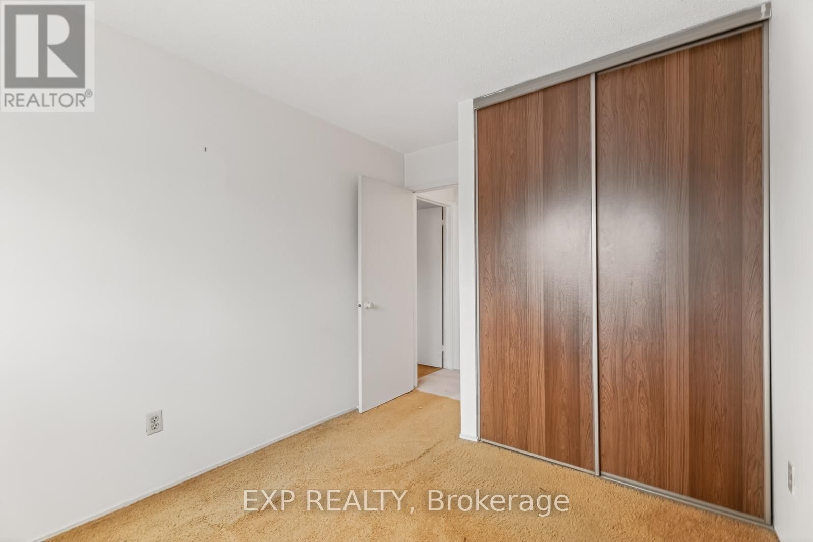 235 TEAL CRESCENT Image 15