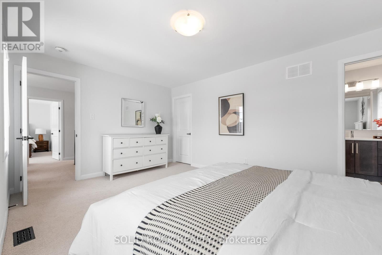 42 CONCH WAY Image 28