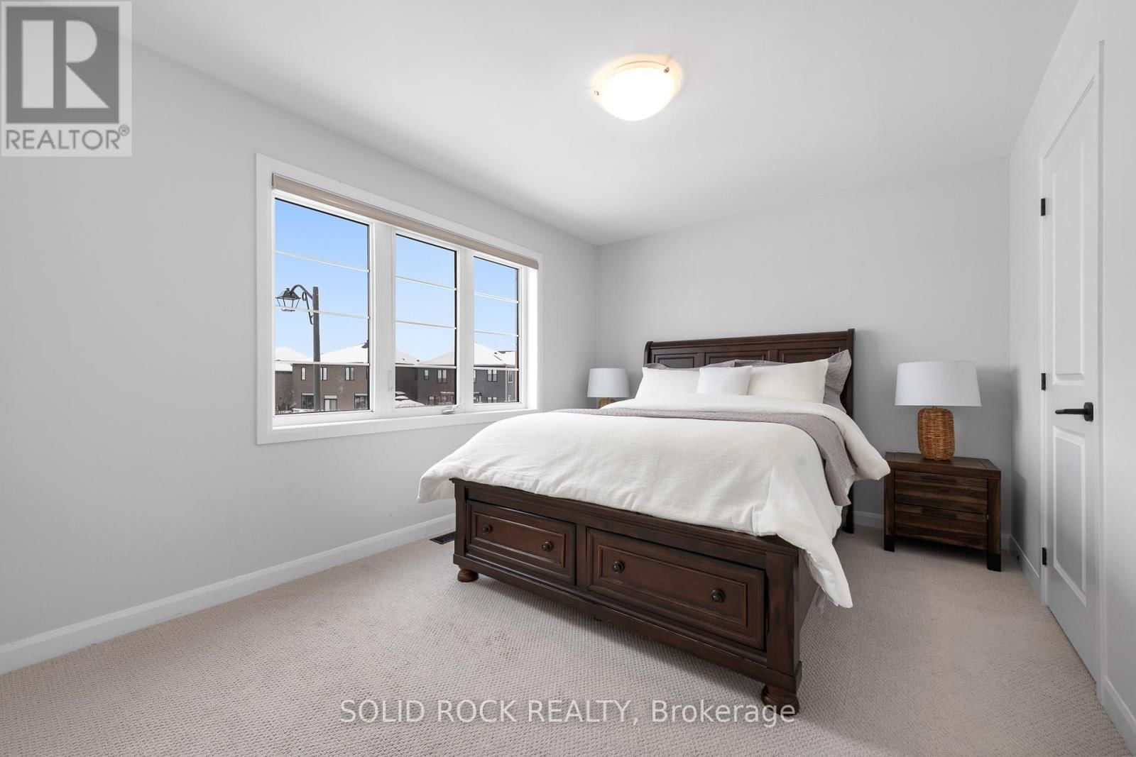 42 CONCH WAY Image 30