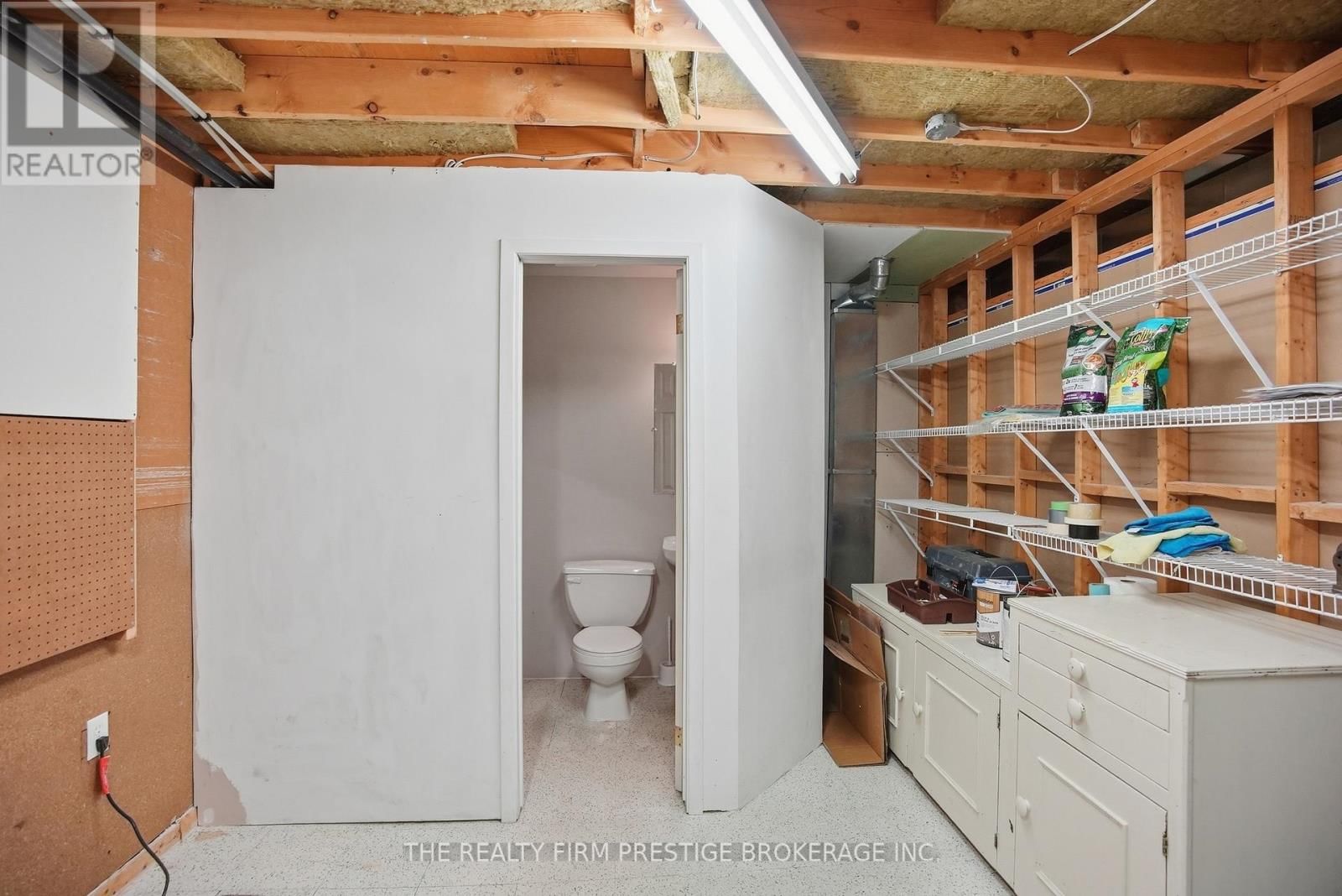 277 FLEMING DRIVE Image 19