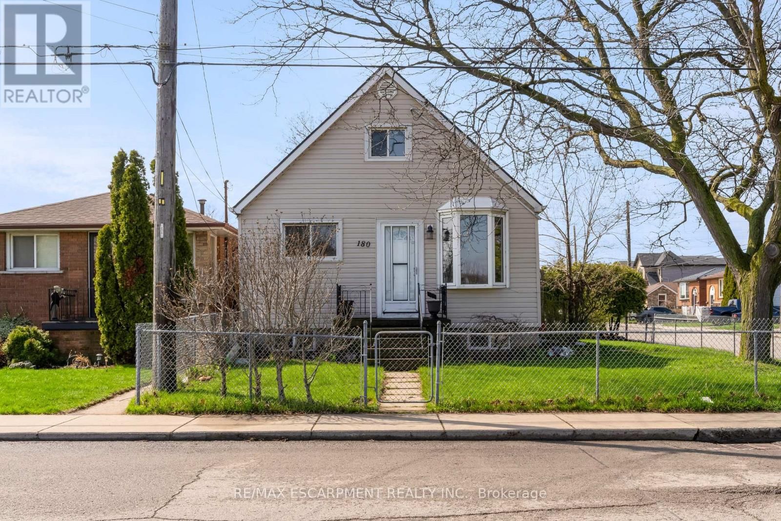 180 MEAD AVENUE Image 3