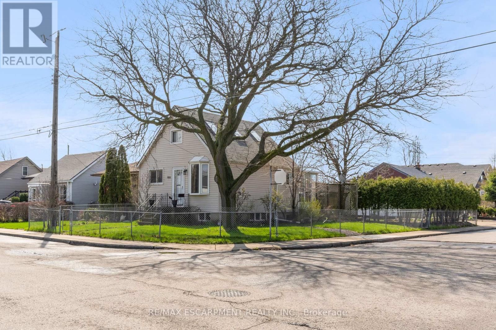 180 MEAD AVENUE Image 32