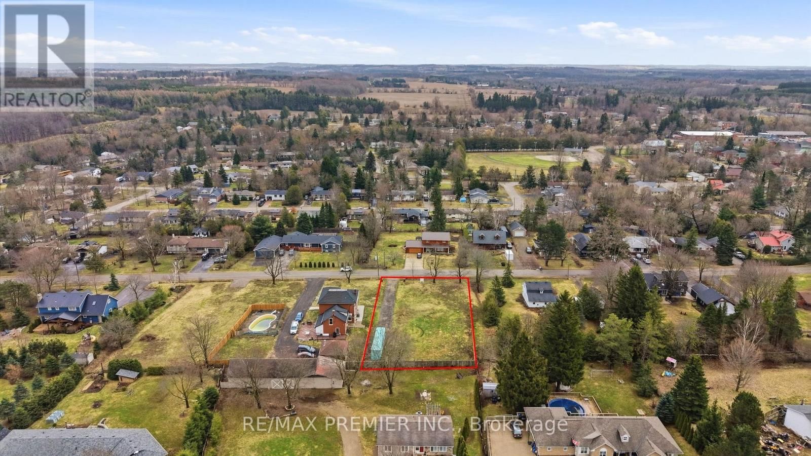 10 ORANGEVILLE STREET Image 1