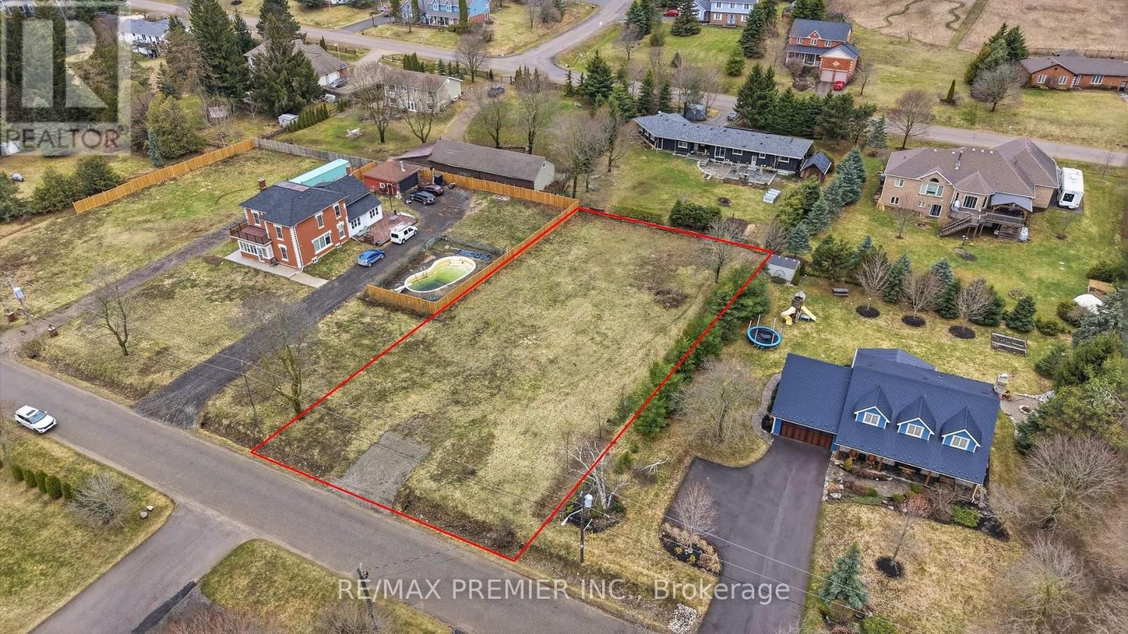 14 ORANGEVILLE STREET Image 2