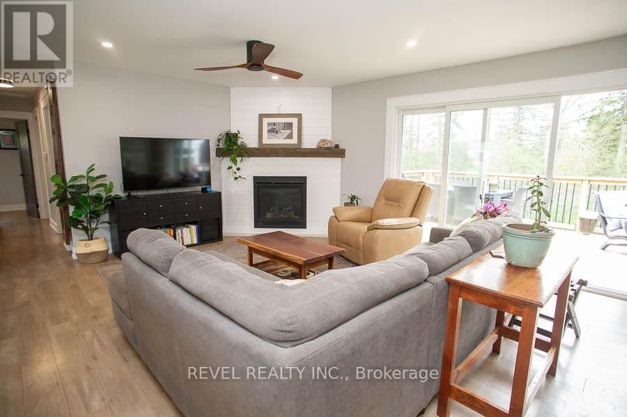 20 RUSSELL STREET Image 10