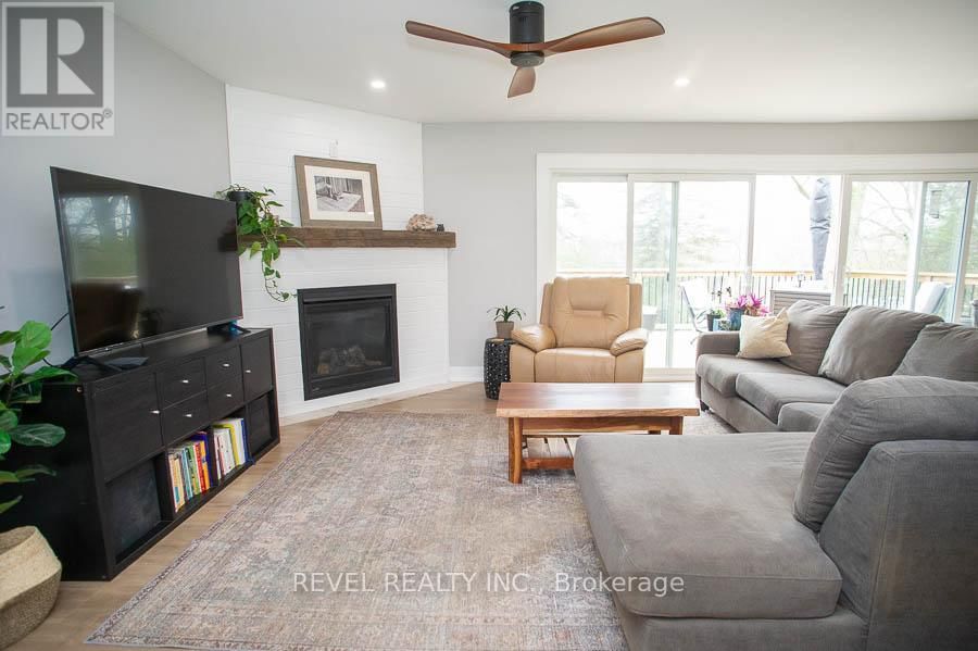 20 RUSSELL STREET Image 11