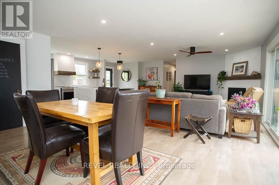 20 RUSSELL STREET Image 14