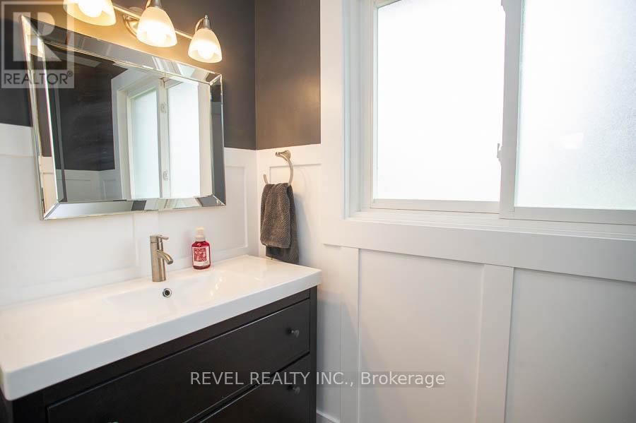 20 RUSSELL STREET Image 17