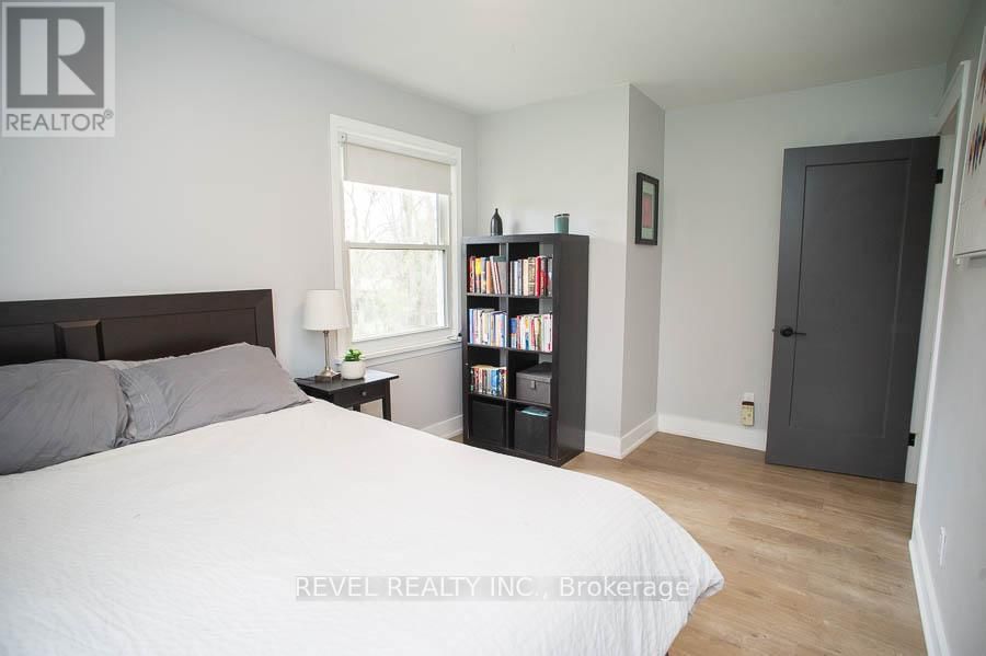 20 RUSSELL STREET Image 19