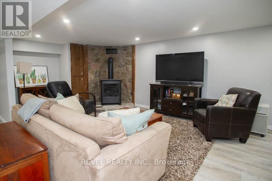 20 RUSSELL STREET Image 28