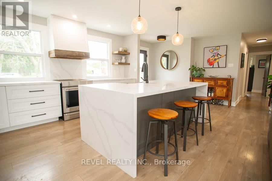 20 RUSSELL STREET Image 6