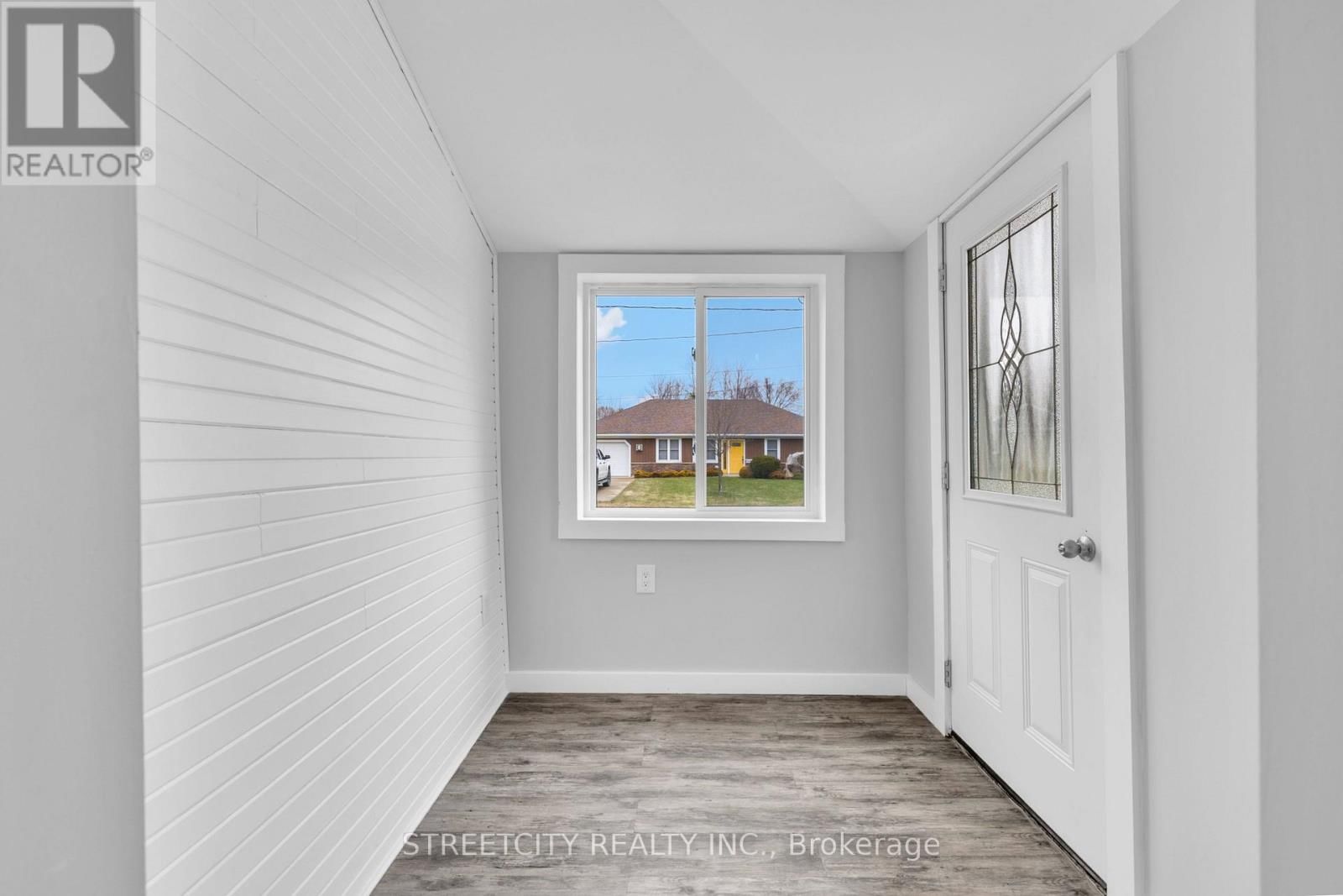 190 KING STREET Image 15