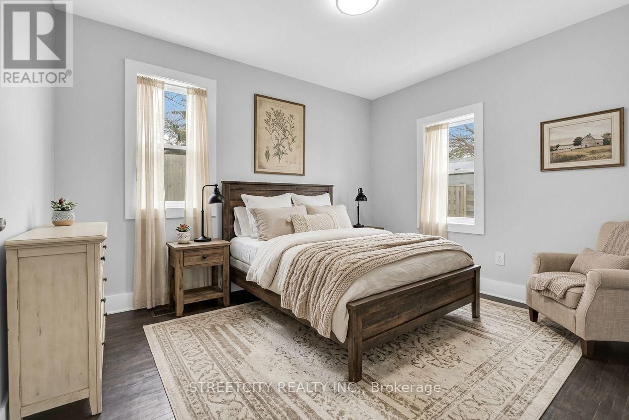 190 KING STREET Image 27