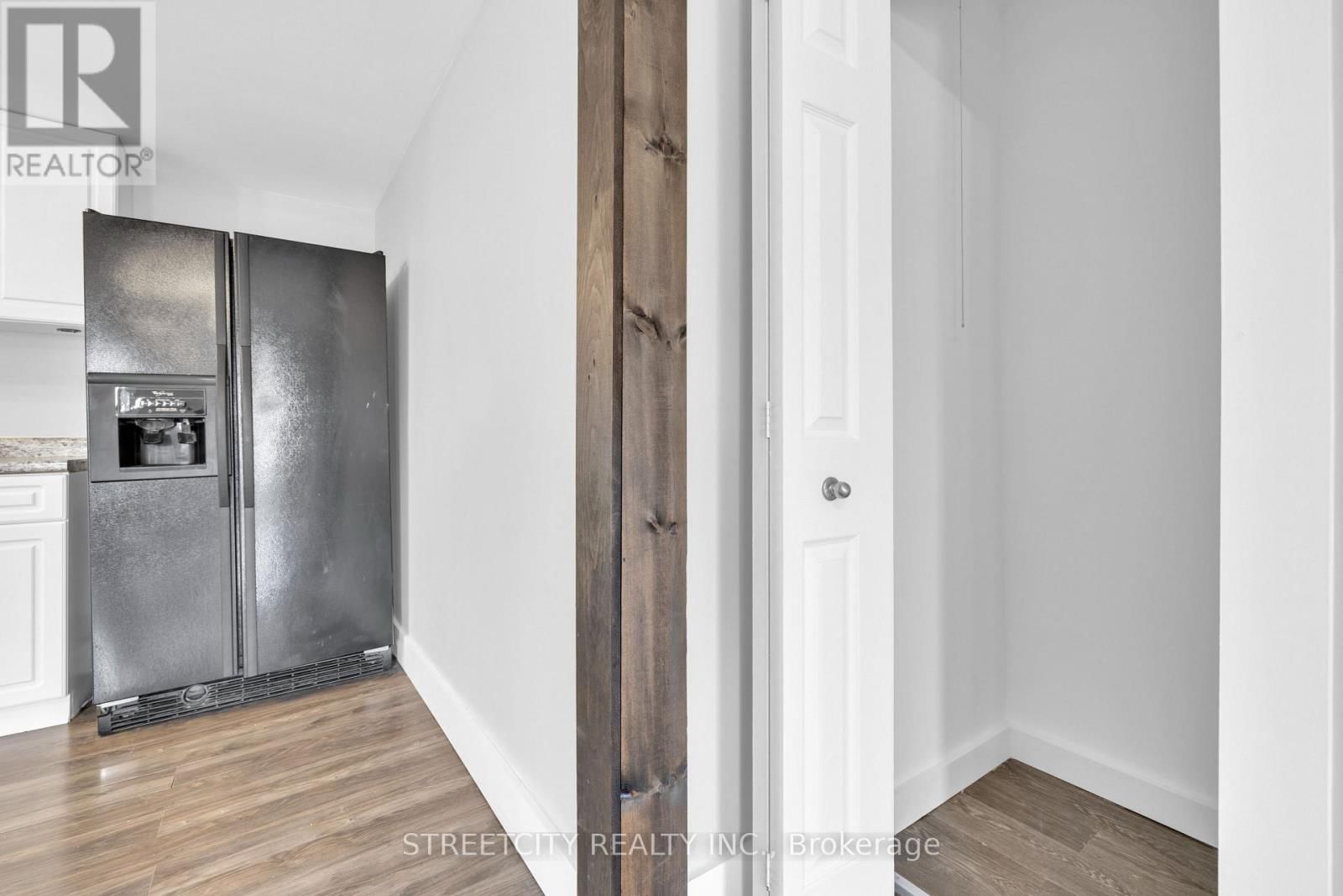 190 KING STREET Image 7