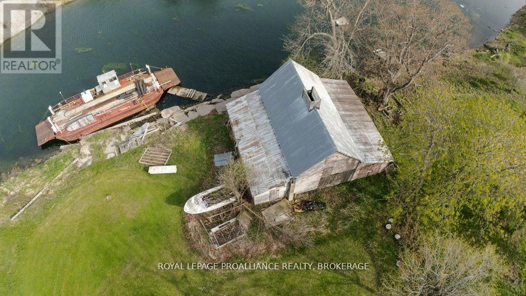 39 FISHERMAN'S COVE LANE Image 41