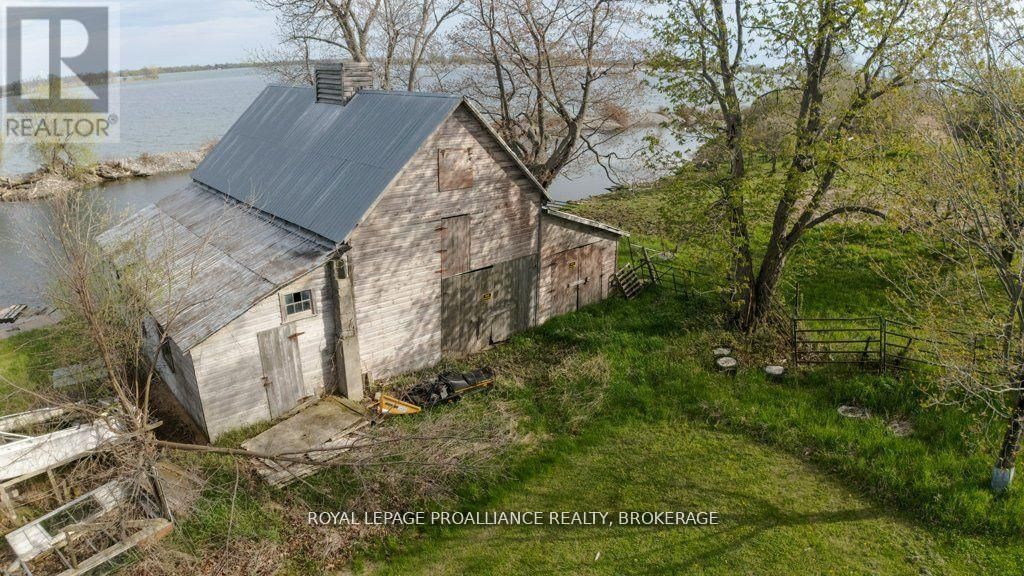 39 FISHERMAN'S COVE LANE Image 42