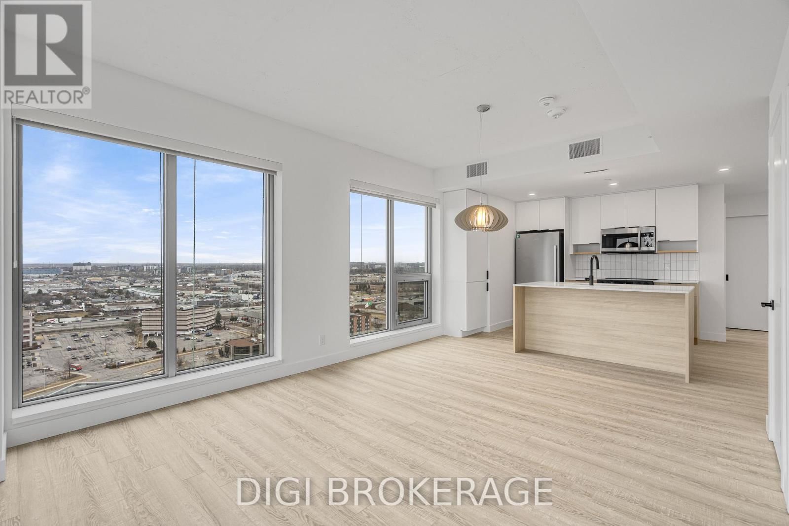 207 - 1240 CUMMINGS AVENUE Image 2