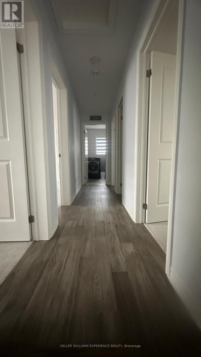 123 SEBASTIAN STREET Image 13