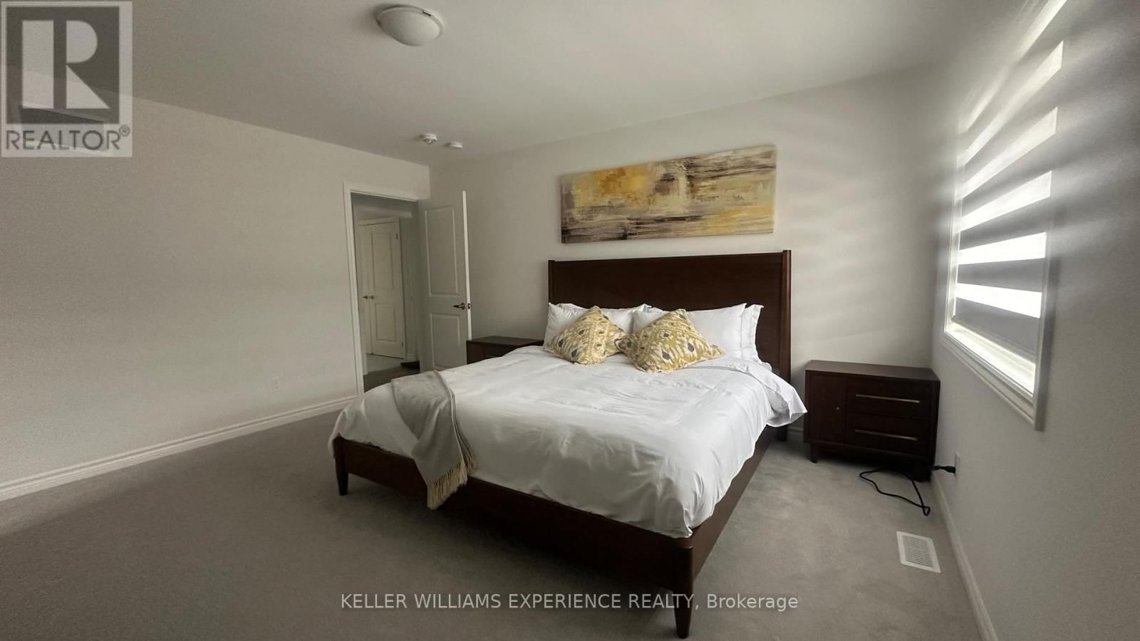 123 SEBASTIAN STREET Image 16