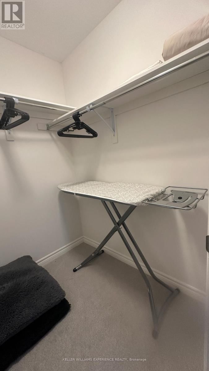 123 SEBASTIAN STREET Image 17