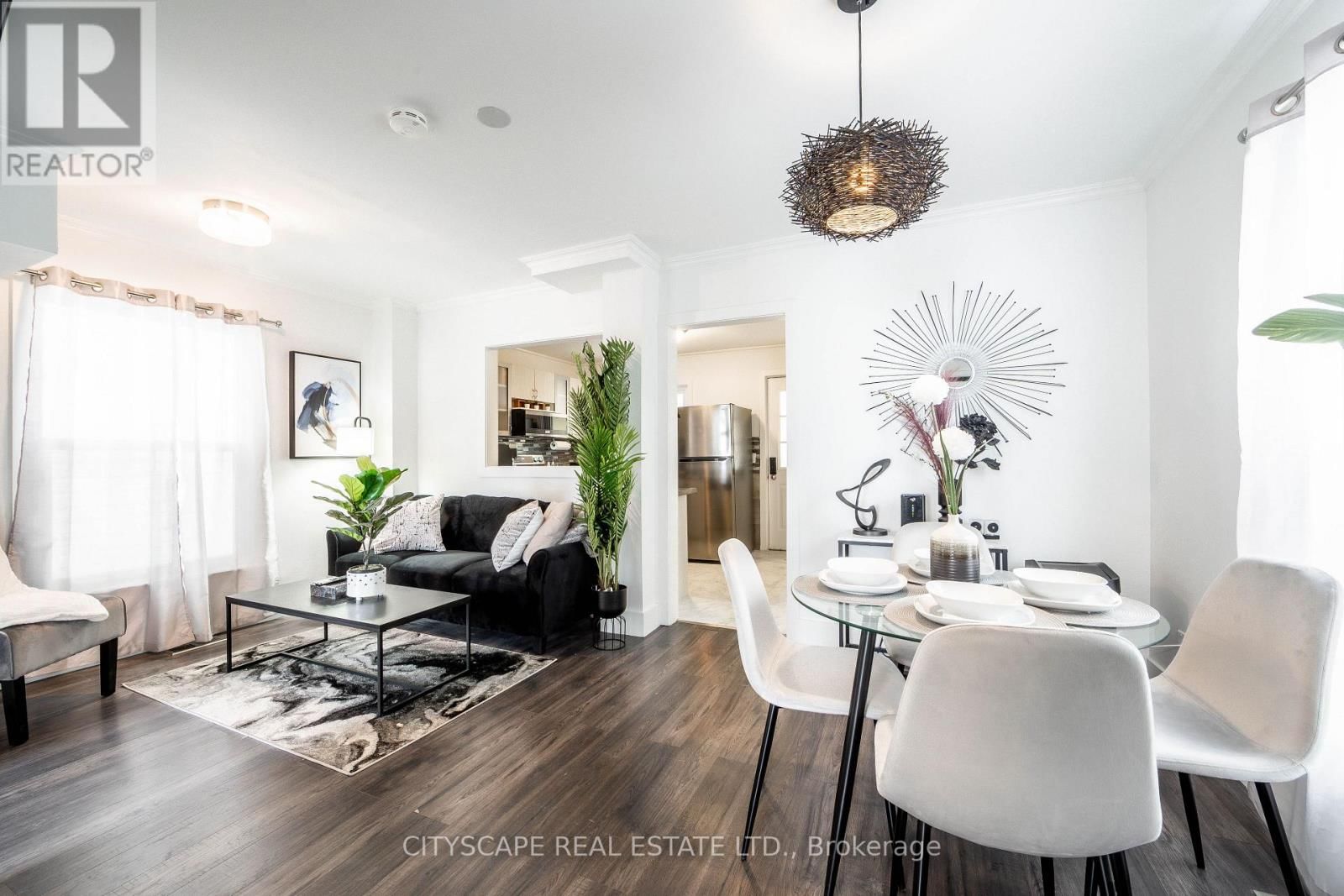 5073 KITCHENER STREET Image 12