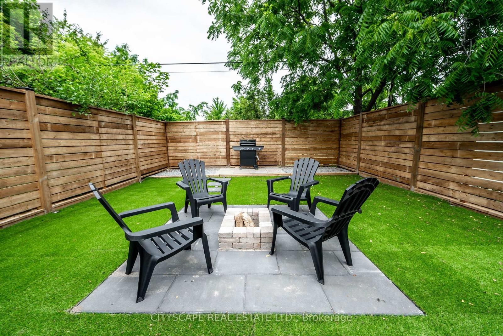 5073 KITCHENER STREET Image 35