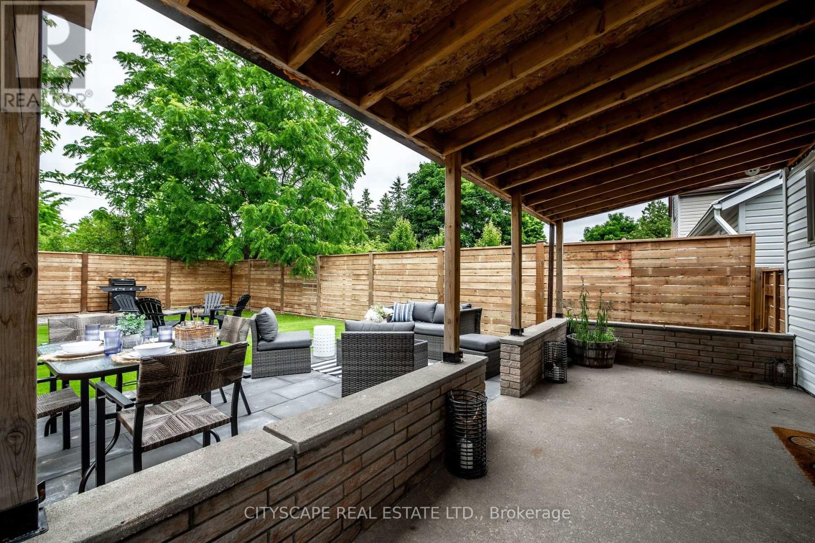 5073 KITCHENER STREET Image 40