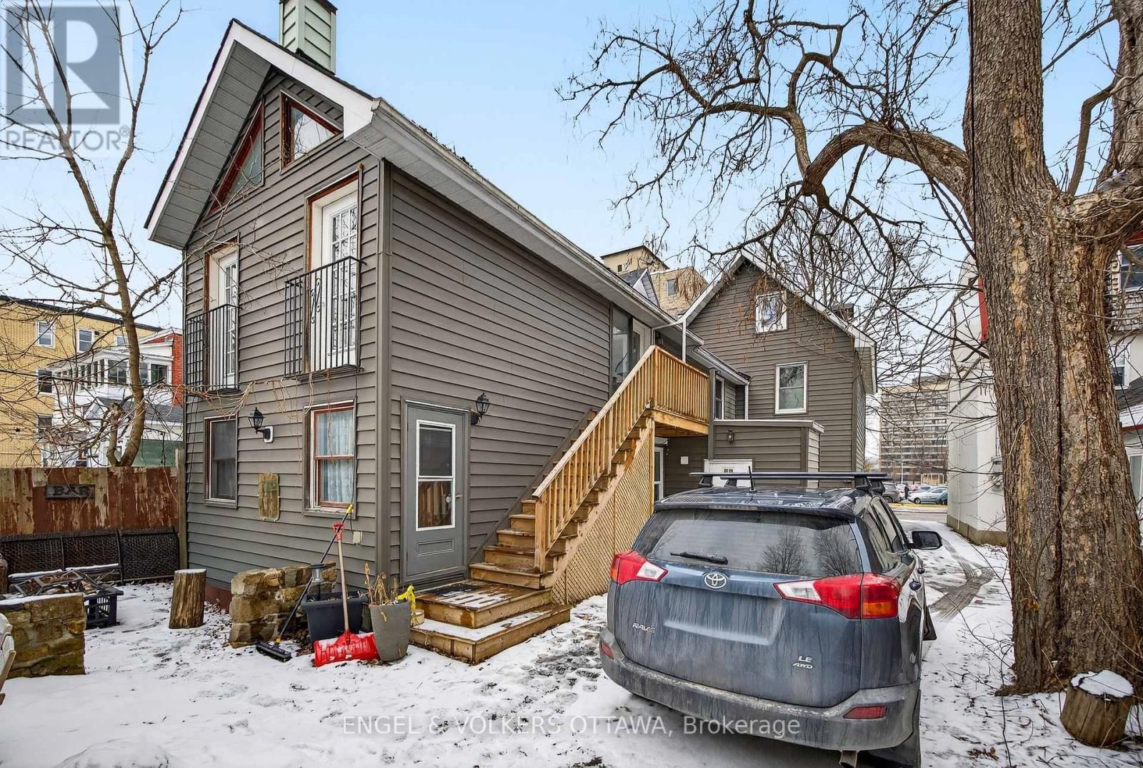 86 BRUYERE STREET Image 31