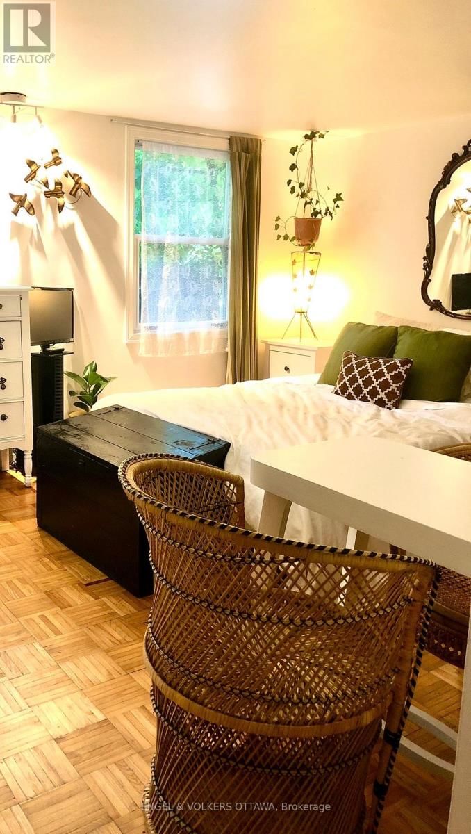 86 BRUYERE STREET Image 36