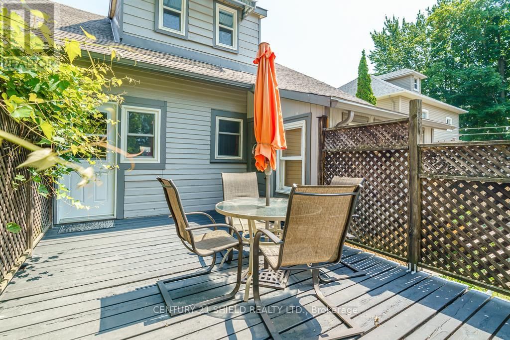 114 GLOUCESTER STREET NORTH Image 45