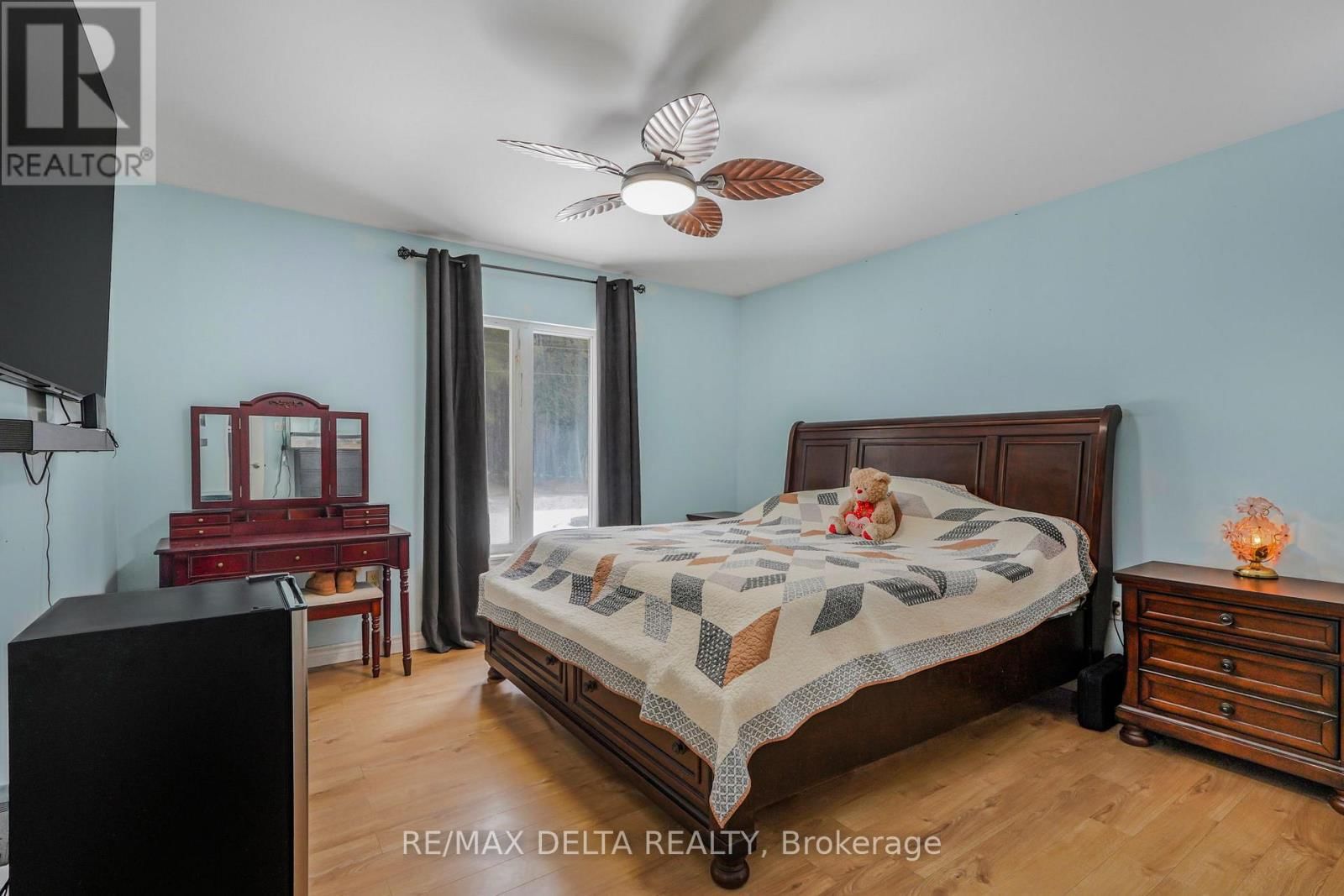 658 CH BOUNDARY ROAD Image 17