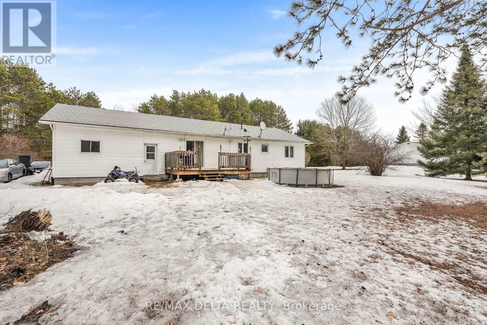 658 CH BOUNDARY ROAD Image 28