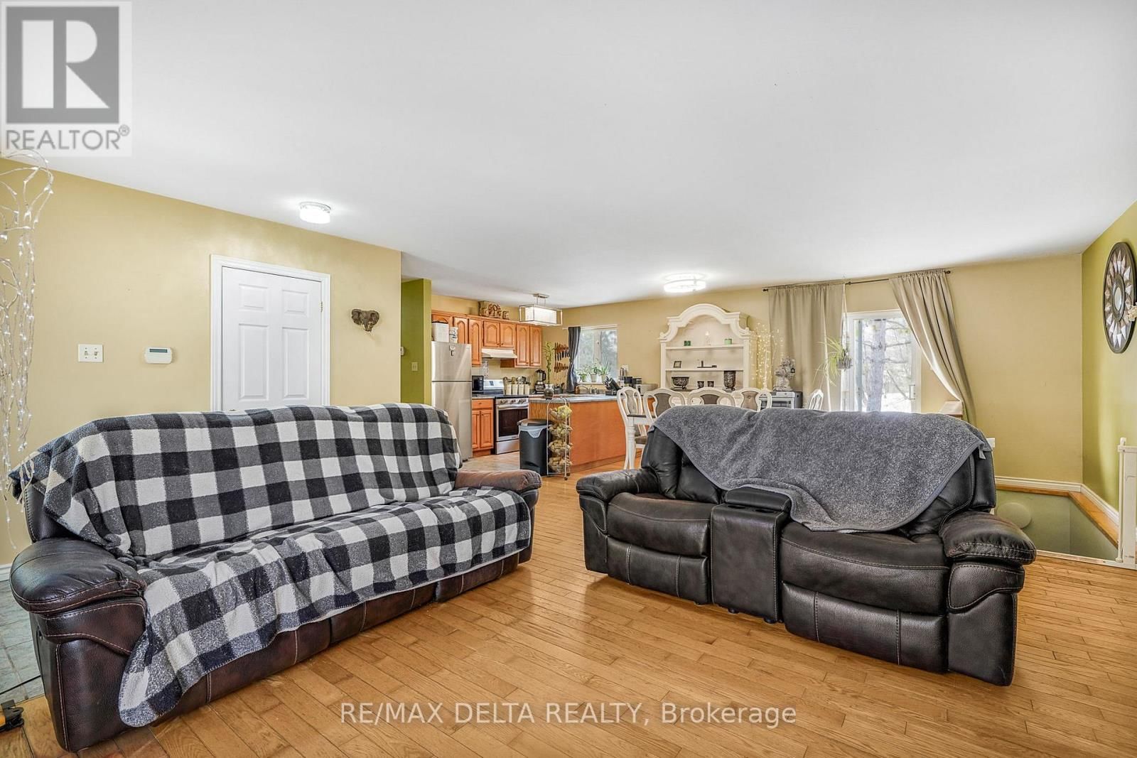 658 CH BOUNDARY ROAD Image 6