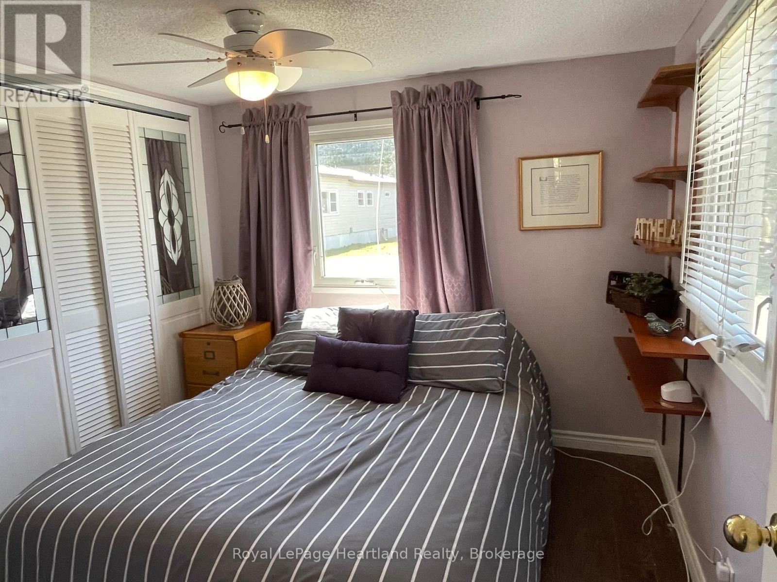 21 RUTH STREET Image 13