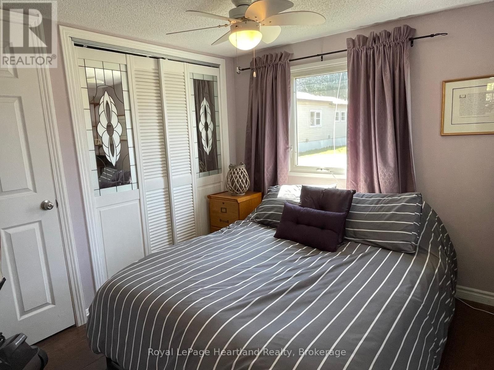 21 RUTH STREET Image 14