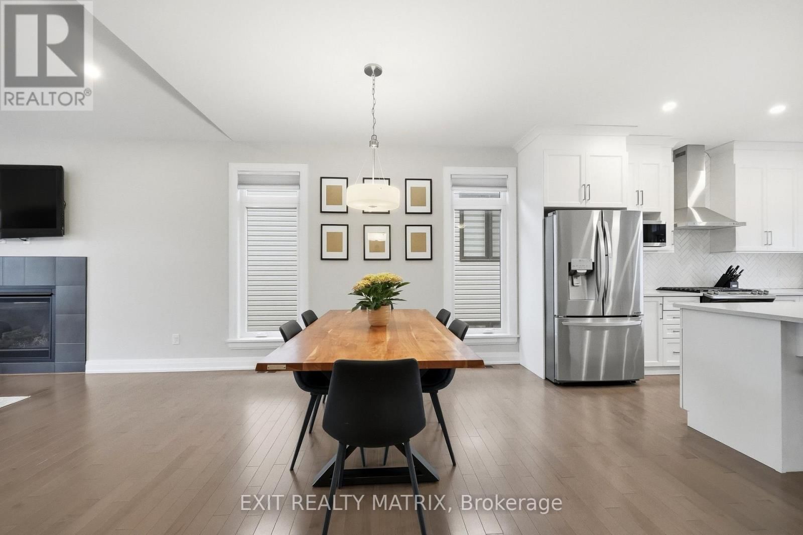 397 COLMAR STREET Image 8