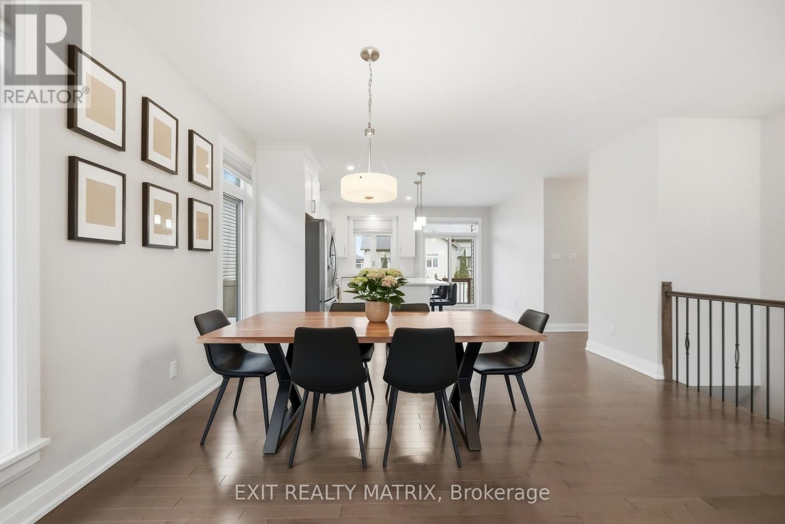 397 COLMAR STREET Image 9