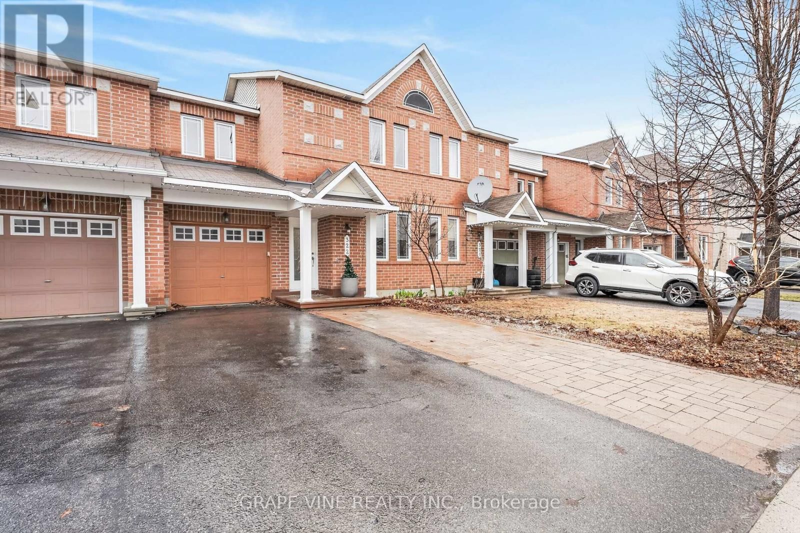 322 FOXRIDGE WAY Image 2