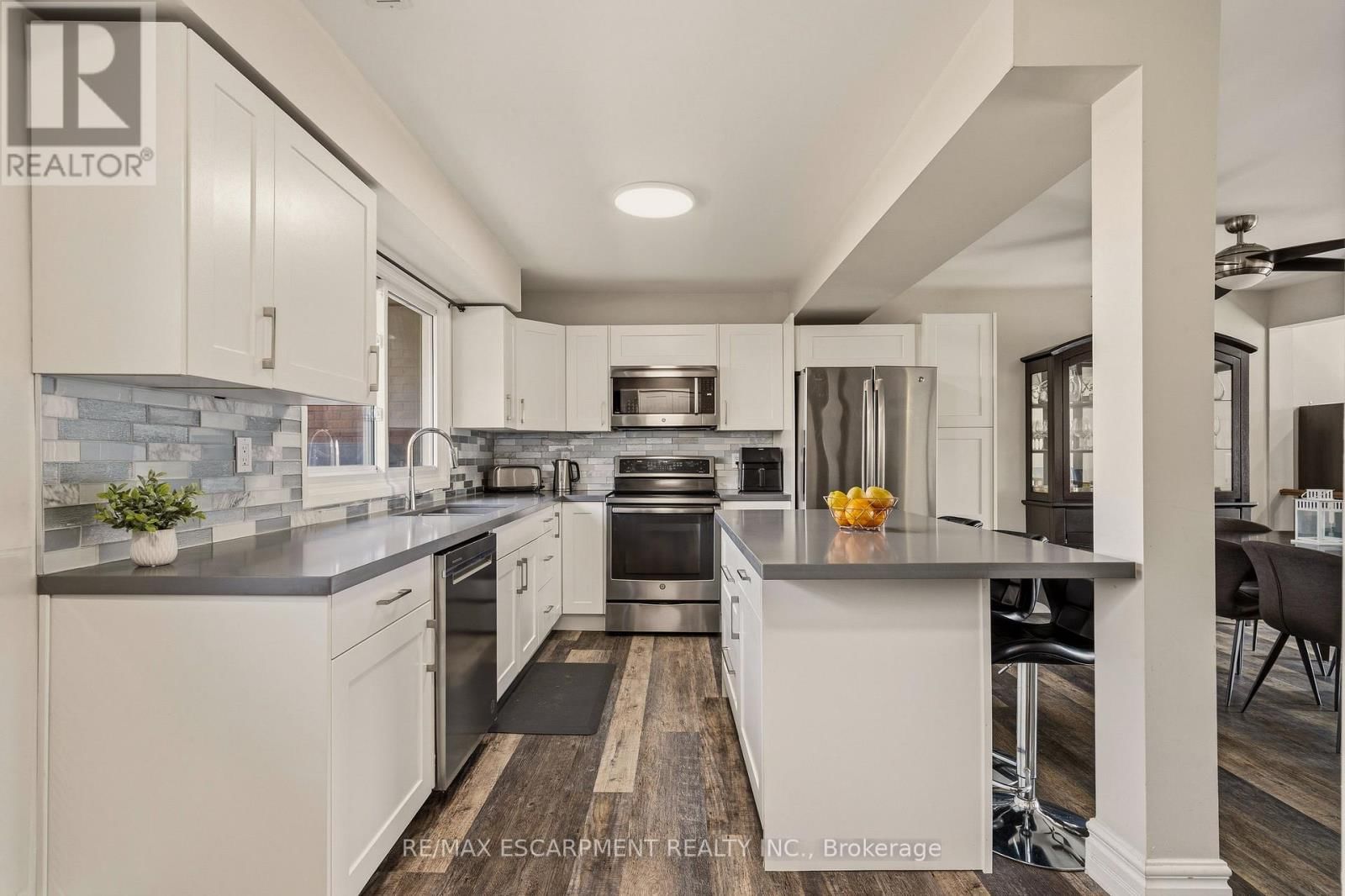 6 - 23 WATSONS LANE Image 10