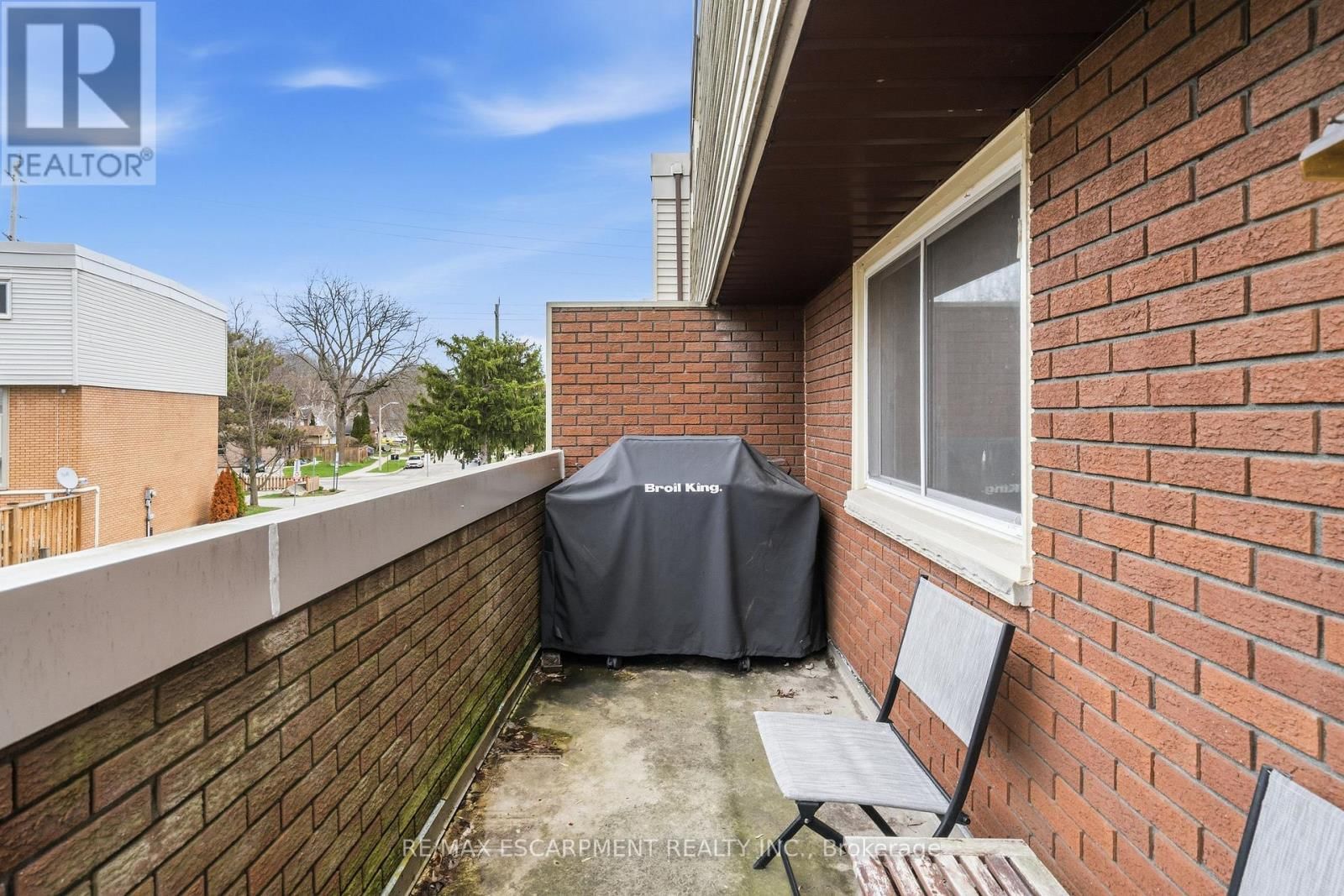 6 - 23 WATSONS LANE Image 18